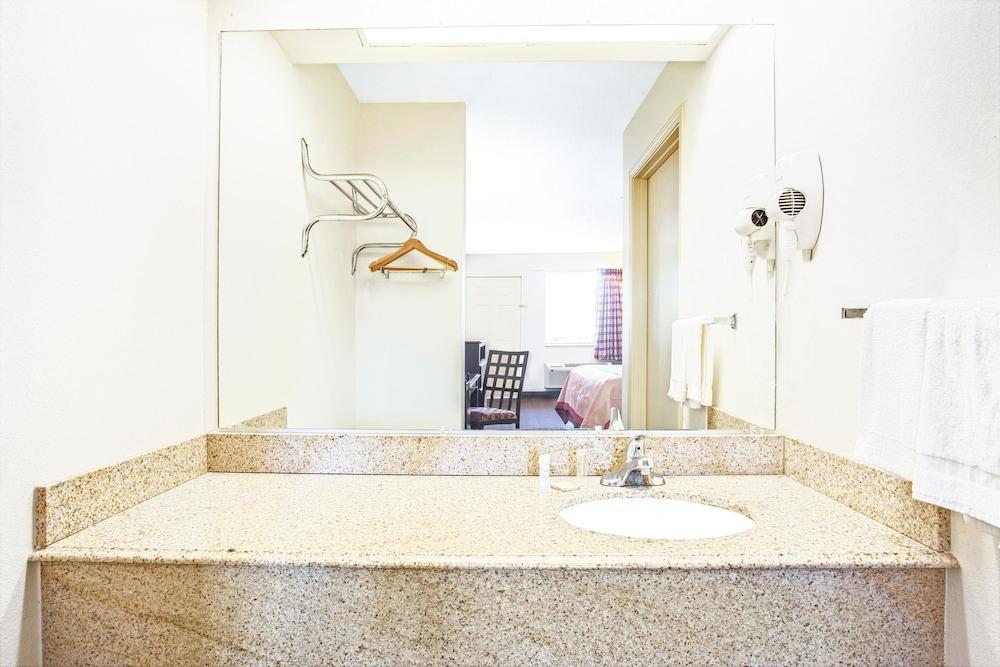 Rodeway Inn Richland Εξωτερικό φωτογραφία